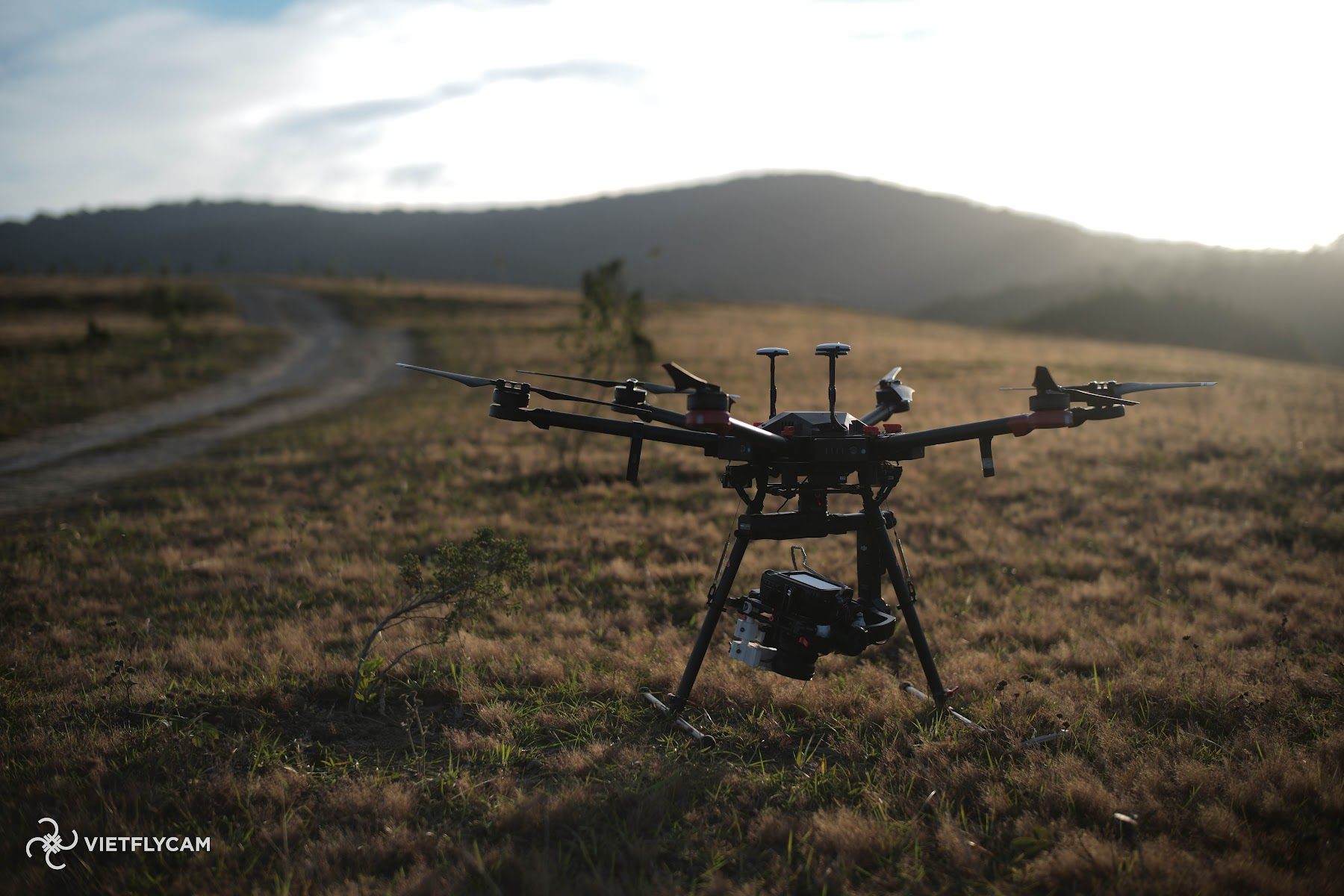 Drone khảo sát và thu thập dữ liệu trắc địa